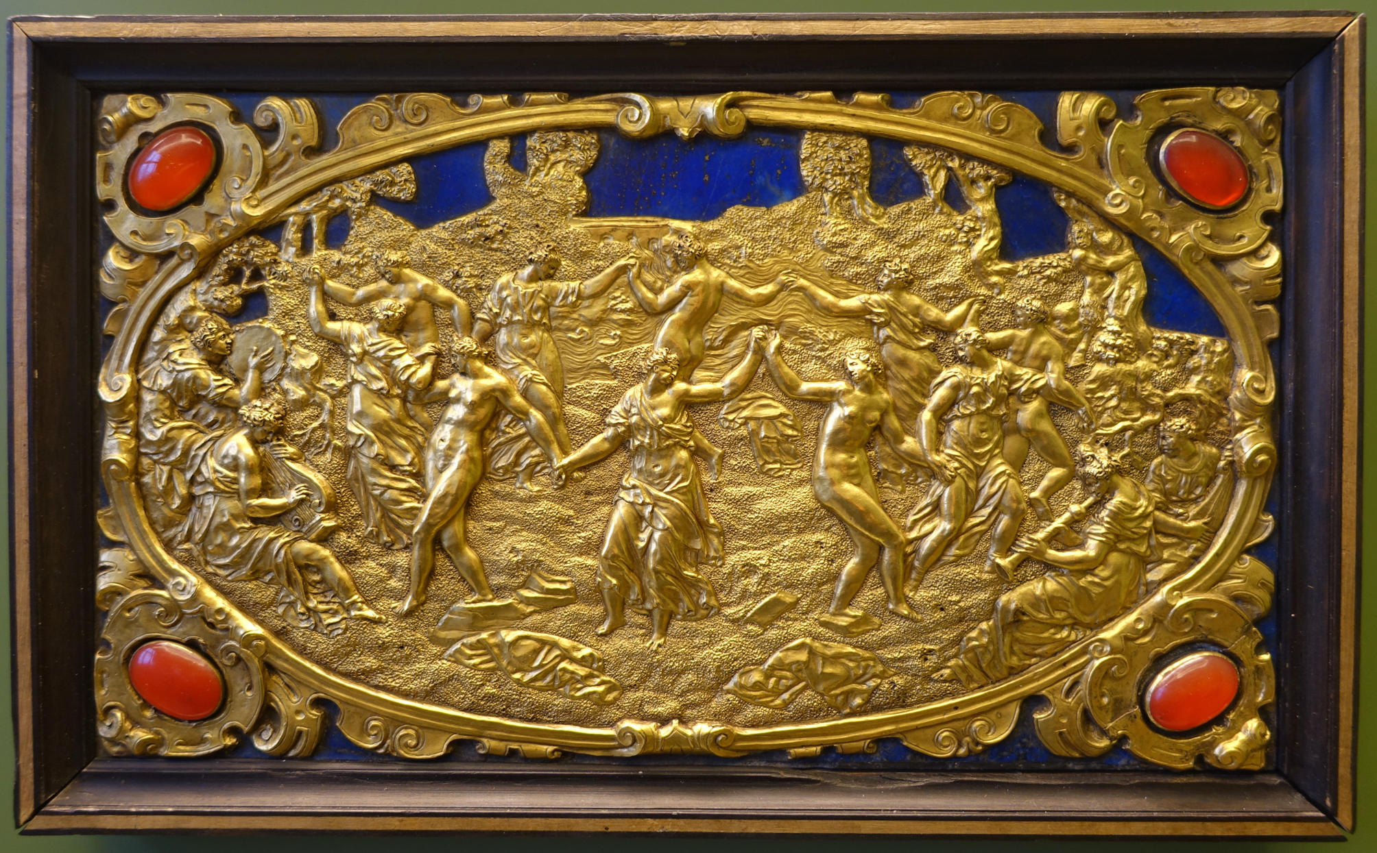 Six Mythological Scenes, 5 Dance of the Bacchants, Antonio Gentili, Rome, c. 1600 AD, modelled c. 1552 1555 AD, gold plate with precious stones Bode Museum DSC02537